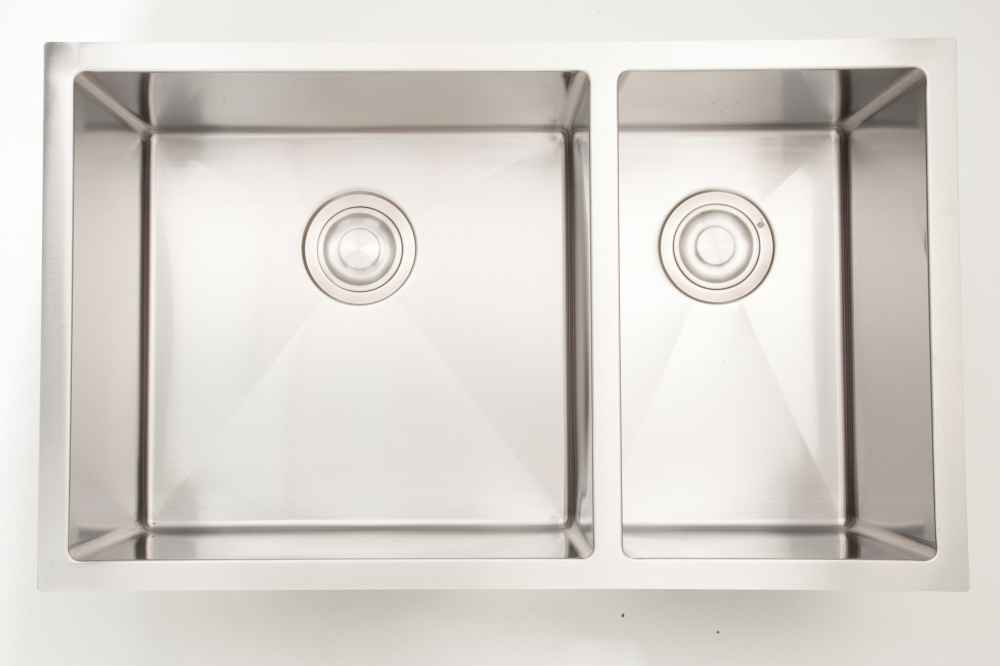 33-in. W CSA Approved Stainless Steel Kitchen Sink With 2 Bowl And 18 Gauge - 27409